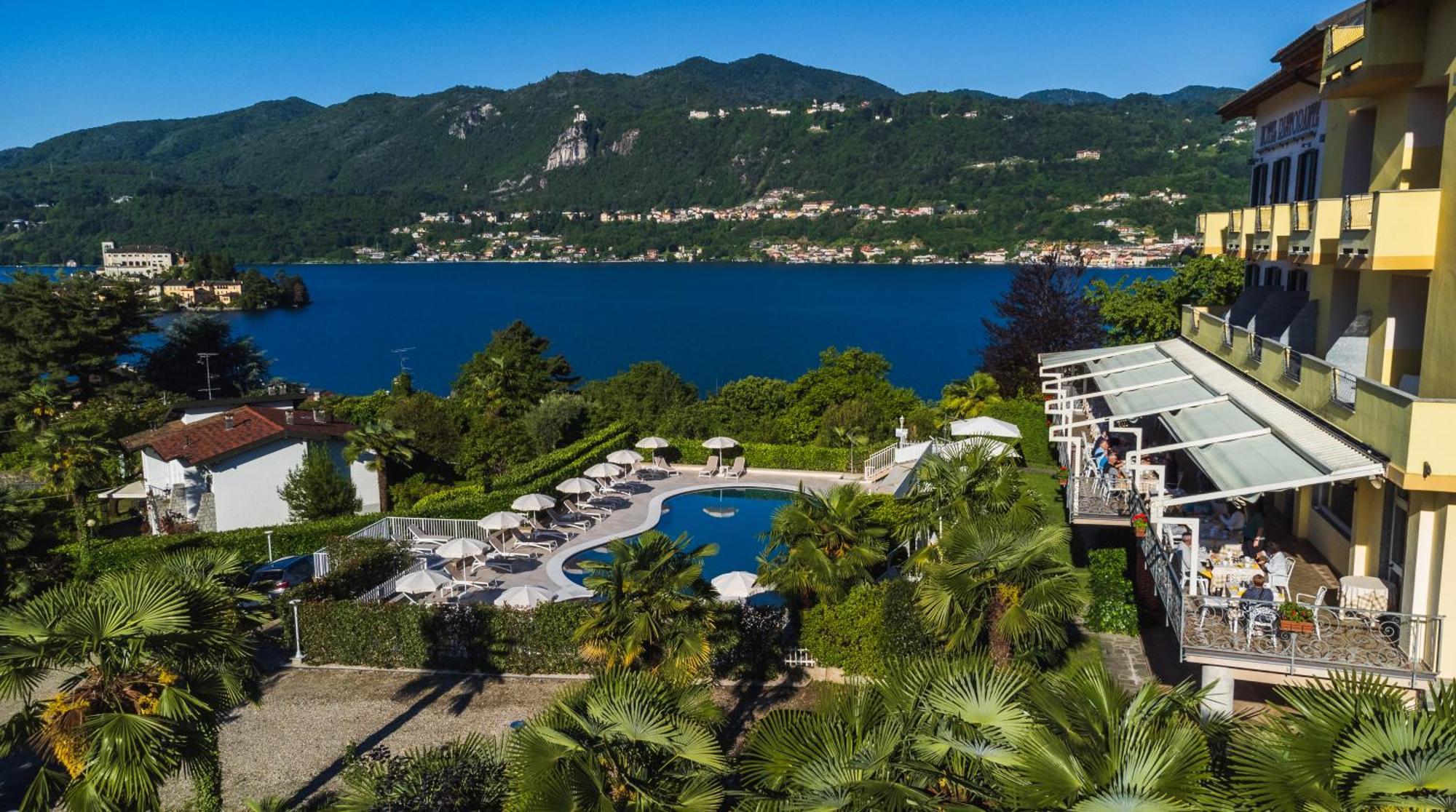 Hotel La Bussola Orta San Giulio Ngoại thất bức ảnh