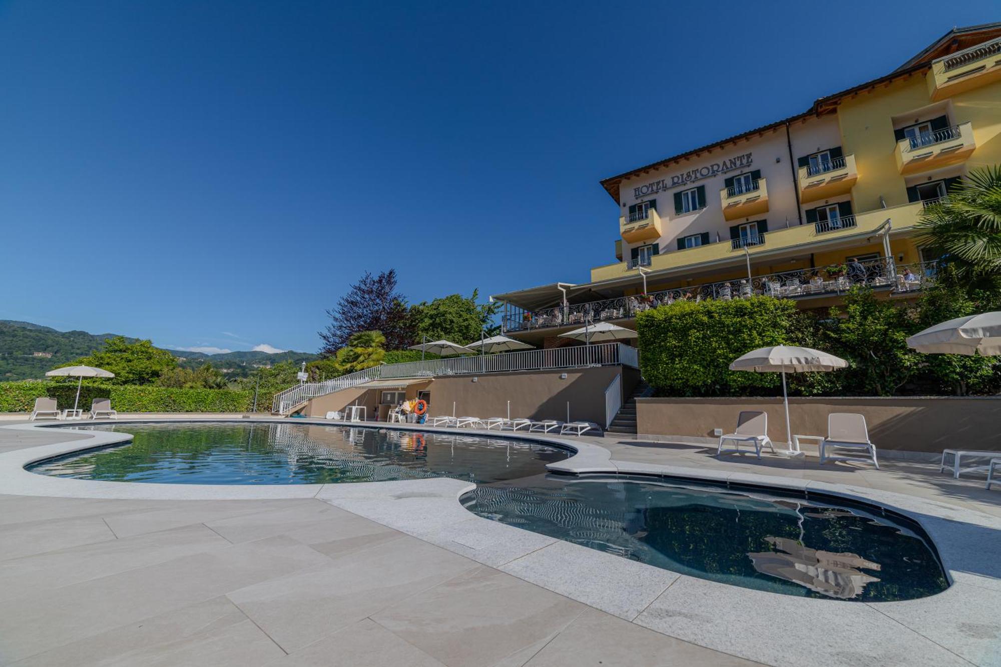 Hotel La Bussola Orta San Giulio Ngoại thất bức ảnh