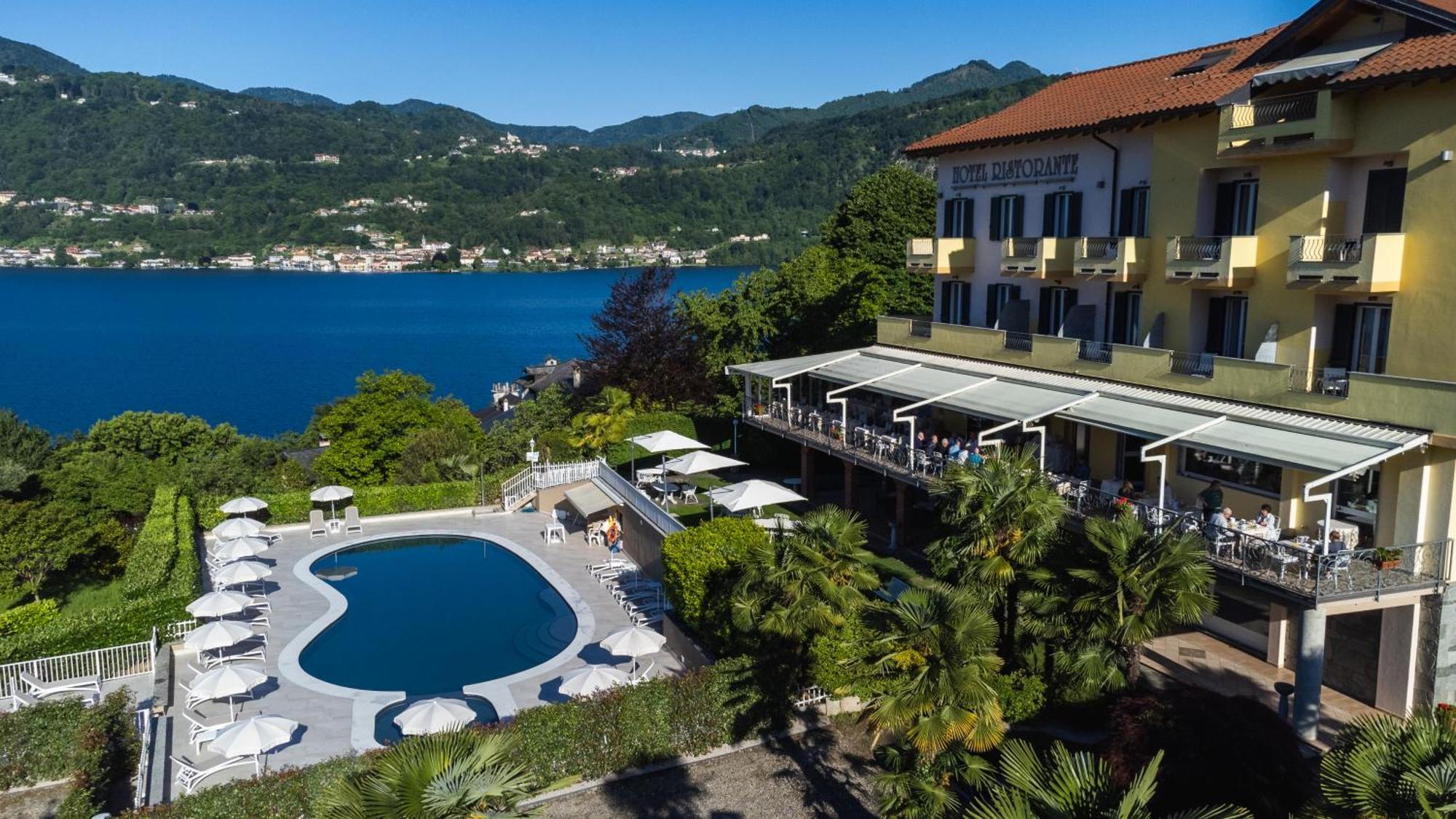 Hotel La Bussola Orta San Giulio Ngoại thất bức ảnh